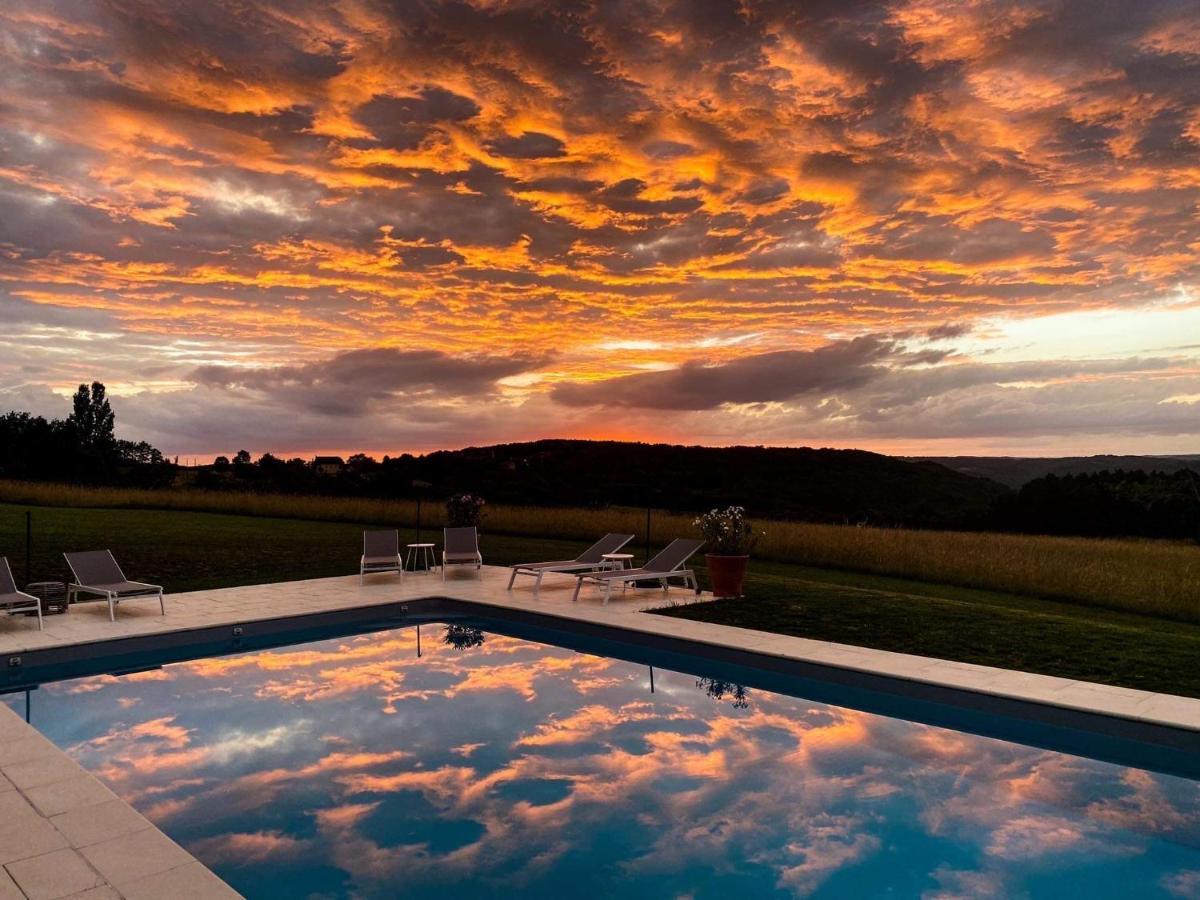 Domaine De Cazal - Gite 2 Pers Avec Piscine Au Coeur De 26 Hectares De Nature Preservee Saint-Cyprien  Eksteriør billede