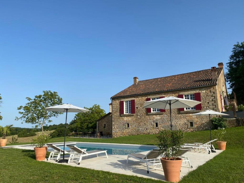 Domaine De Cazal - Gite 2 Pers Avec Piscine Au Coeur De 26 Hectares De Nature Preservee Saint-Cyprien  Eksteriør billede